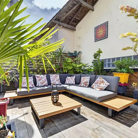 Centre Avec Balcon-garage